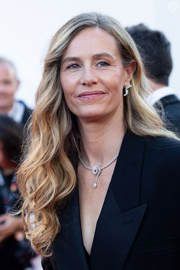 Cécile de France (Bijoux Tasaki) - Montée des marches du film " Fjord " lors du 79ème Festival International du Film de Cannes, le 18 mai 2026. © Jacovides-Moreau / Bestimage