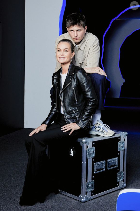 Annoncé pour incarner Johnny Hallyday dans un biopic, Raphaël Quenard a été contraint de se retirer du projet. 

Raphaël Quenard et Laeticia Hallyday lors d'un rendez-vous à Paris. © Cyril Moreau / Bestimage