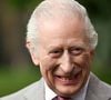 Le roi Charles et la reine Camilla viennent d'atterrir au Canada pour leur tournée royale.
Le roi Charles III d'Angleterre, plante un arbre dans les jardins de la Villa Wolkonsky à Rome, le 10 avril 2025.
Photo : Imago / PsnewZ / Bestimage