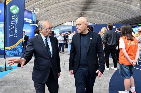 Visite inaugurale de "La Baleine", le temps de l'UNOC, la conférence de l'ONU sur les océans, en présence de Christian Estrosi, le maire de Nice, Olivier Poivre d’Arvor, l'ambassadeur pour les pôles et les enjeux maritimes au Ministère de l’Europe et des Affaires étrangères, Laurent Hottiaux, le nouveau préfet des Alpes-Maritimes, Ashok Adicéam, le délégué général de l'UNOC en charge du projet, Richard Chemla. l'adjoint délégué à la transition écologique et énergétique, à la santé et au bien-être, et Olivier Bettati, délégué général de la mission UNOC à la mairie de Nice, au Palais des expositions à Nice, le 2 juin 2025. © Bruno Bebert/Bestimage