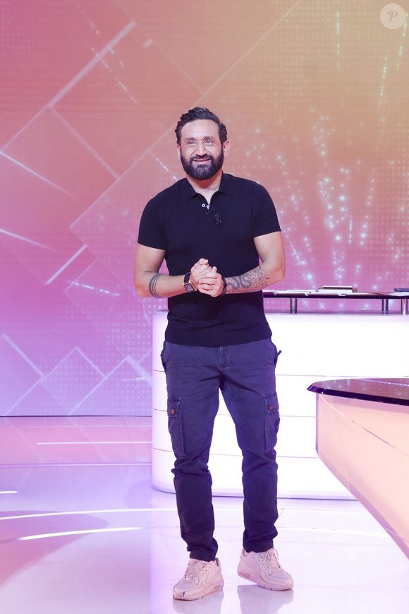 Exclusif - Cyril Hanouna, lors de l'émission Tout Beau Tout N9uf (TBT9) présenté par C.Hanouna et diffusé en direct sur W9 le 24 octobre 2025.

© Jack Tribeca / Bestimage