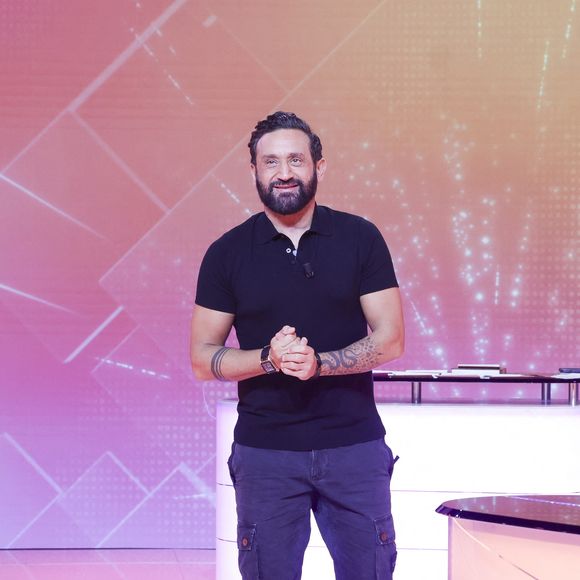 Exclusif - Cyril Hanouna, lors de l'émission Tout Beau Tout N9uf (TBT9) présenté par C.Hanouna et diffusé en direct sur W9 le 24 octobre 2025.

© Jack Tribeca / Bestimage