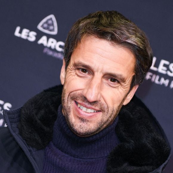 Alors cet été 2025, c'est sa famille avant tout ! "Je me suis engagé personnellement à vraiment aller au bout de cet été avec ma famille, mes enfants, pour passer un maximum de temps avec eux" vient-il de déclarer au "Figaro".

Tony Estanguet assiste à la cérémonie d'ouverture du Festival du film des Arcs 2024 à Bourg-Saint-Maurice, Les Arcs, France, le 14 décembre 2024. Photo par Aurore Marechal/ABACAPRESS.COM