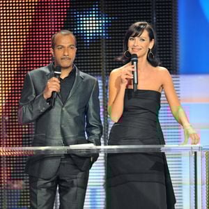 Mathilda May et Pascal Legitimus assistent à la 22ème cérémonie des Molières aux Folies Bergères à Paris, France, le 28 avril 2008. Photo Orban-Gouhier/ABACAPRESS.COM