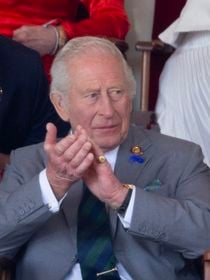 Le prince William et Kate Middleton freinés par Charles III : il leur refuse un rôle spécial… pour l'instant