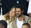 Sa femme Mélissa Theuriau lui a également rédigé un tendre message sur Instagram.
Mélissa Theuriau et son mari Jamel Debbouze au match aller de la Ligue des Champions entre le Paris Saint-Germain et la Juventus (2-1) au Parc des Princes à Paris le 6 septembre 2022.
AGENCE / BESTIMAGE