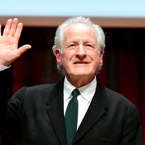 Le réalisateur américain Michael Mann reçoit le prix du Festival Lumière 2025 de Lyon, France, le vendredi 17 octobre 2025. © Romain Doucelin/Bestimage.