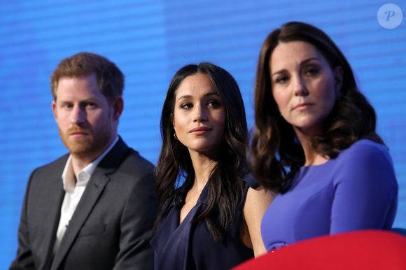Le prince William, duc de Cambridge, Catherine (Kate) Middleton, duchesse de Cambridge (enceinte), le prince Harry et sa fiancée Meghan Markle assistent au premier forum annuel de la Royal Foundation qui se tient à Aviva le 28 février 2018 à Londres, en Angleterre. (Agence / Bestimage).