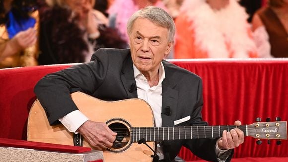 A 82 ans, Salvatore Adamo évoque sa retraite tout en se laissant encore du temps : “Il faut commencer à y penser…”