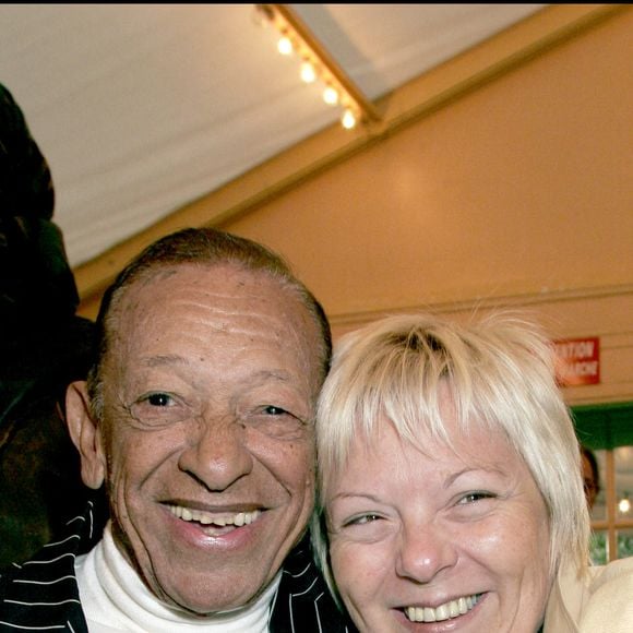 Henri Salvador et sa femme Catherine - La Foire du trône apporte son soutien à Unisida, présidé par l'Abbé Pierre et à la Maison du bonheur pour les orphelins du Sida. Bestimage - Coadic Guirec