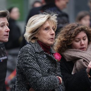 Evelyne Dheliat lors de la cérémonie des obsèques de Catherine Laborde à l'église Saint-Roch à Paris, France, le 6 février 2025. L'emblématique présentatrice météo de TF1 est décédée le 28 janvier 2025 à l'âge de 73 ans, des suites d'une démence à corps de Lewy, une maladie neurodégénérative dont Catherine Laborde souffrait depuis 2014. Photo by Nasser Berzane/ABACAPRESS.COM