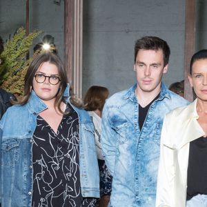 Camille Gottlieb, Louis Ducruet et la princesse Stéphanie de Monaco - Défilé Alter Designs mode homme printemps-été 2020, le premier défilé de Pauline Ducruet dans le cadre de la Fashion Week de Paris à la Cartonnerie à Paris le 18 juin 2019. © Cyril Moreau/Bestimage