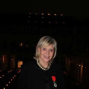 Chantal Ladesou - Rachida Dati remet à Chantal Ladesou les insignes de Chevalier de la Légion d'Honneur au ministère de la Culture à Paris le 2 février 2026. © Philippe Baldini / Bestimage