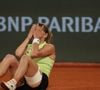 La Polonaise est la moins bien classée de l'histoire à être arrivé à ce stade

La Polonaise Maja Chwalinska s'est effondrée après avoir gagné contre la Russe Diana Shnaider à la fin de leur match de demi-finale aux Internationaux de France de Tennis à Roland Garros à Paris, France, le jeudi 4 juin 2026. Chwalinska a gagné 7-6, 6-4. Photo par Maya Vidon-White/UPI/ABACAPRESS.COM.