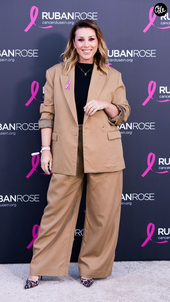 Elodie Villemus donne son conseil

Exclusif - Elodie Villemus - Soirée de lancement "Octobre Rose" organisée par l’association Ruban Rose présentée par I. Ithurburu à Paris le mardi 30 septembre 2025. © Léa Maï - Léo Trotin – association Ruban Rose / Bestimage