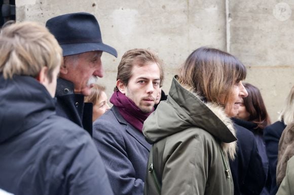 Enfants et petits enfants aux obsèques de Marie-Josèphe Balladur, la femme d'E.Balladur, en l'église Notre Dame de l'Annonciation à Paris, France, le 7 janvier 2026. © Jack Tribeca/Bestimage