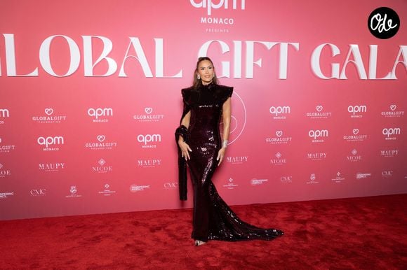Vitaa assiste au premier Global Gift Gala, organisé à Monaco avec le soutien d'APM Monaco, dans la salle Empire de l'Hôtel de Paris. Le Global Gift Gala est l'événement phare de la Global Gift Foundation et l'une des plus importantes initiatives caritatives au monde.© Olivier Huitel/Pool/Bestimage