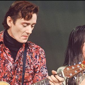 Fred Chichin s'éteint brutalement à seulement 53 ans, terrassé par un cancer du foie fulgurant.

Archives - Fred Chichin et Catherine Ringer des "Rita Mitsouko" sur scène lors des Victoires de la Musique 1990