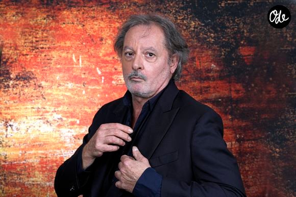 Portrait de Christophe Alévêque lors de l'enregistrement de l'émission "Chez Jordan de Luxe" diffusée sur C8.
Paris le 12 mars 2024. © Cédric Perrin / Bestimage