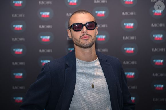 Il explique que tout s’est bien passé avec la production, mais qu’il préfère ne pas renouveler l’expérience.

Anthony Colette au photocall de l'inauguration officielle du labo immersif TOI à l'hôtel Marriott à Paris le 17 septembre 2025.

© Florian Lavielle / Bestimage