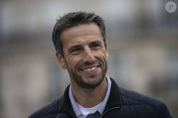 Le président français du Comité d'organisation des Jeux olympiques et paralympiques de Paris 2024 (COJO), Tony Estanguet, assiste à la cérémonie de présentation des trois nouvelles cloches, dont celle utilisée lors des Jeux olympiques de Paris, qui seront placées dans la cathédrale Notre-Dame de Paris le 7 novembre 2024. Photo by Eliot Blondet/ABACAPRESS.COM
