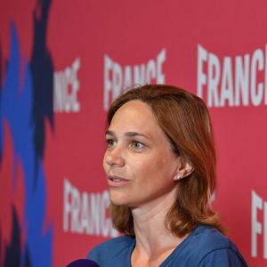 Nathalie Pechalat presidente du Club France - L'équipe de France de natation acclamée au club France lors des Jeux Olympiques de Paris2024, le 5 aout 2024.

© Bestimage