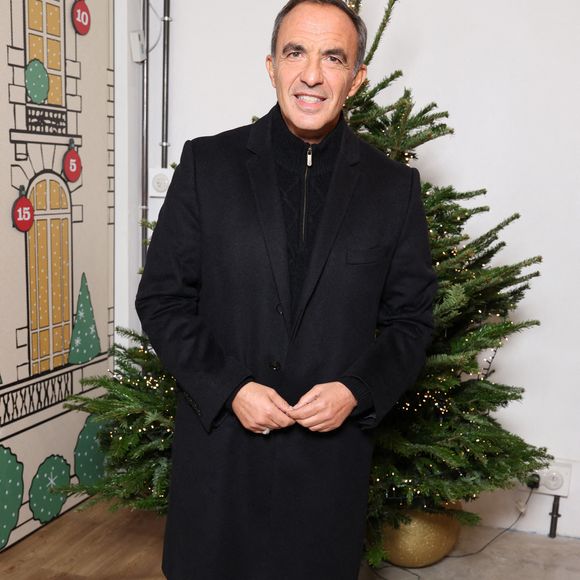 Nikos Aliagas assiste à l'inauguration de Star Academy Pop Up à Paris, France, le 17 décembre 2025. Photo par Jerome Domine/ABACAPRESS.COM