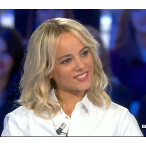 Alizée chez Thierry Ardisson, "Salut les terriens", le 21 juin 2014 sur Canal+.
