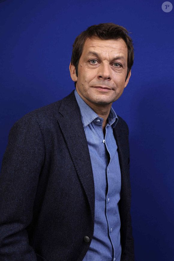 Laurent Mariotte pose lors d'une séance de portrait à Paris, France, en novembre 2017. Photo par VIM/ABACAPRESS.COM