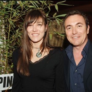 Fabien Onteniente, Mathilde Seigner en promotion pour le film "Camping 2" à Biarritz 2006. © RINDOFF-BELLAK / BESTIMAGE