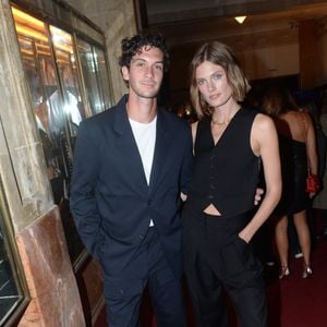 Constance Jablonski et son compagnon Matthias Dandois lors du "Etam Show 2023" au club "Le Palace" lors de la Fashion Week de Paris (PFW), le 26 septembre 2023.
© Rachid Bellak/Bestimage