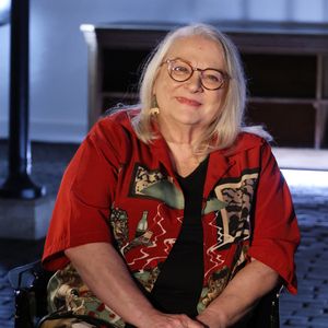 Pour autant, nommée dans la catégorie de "la comédienne dans un spectacle de théâtre privé" pour la pièce "Ça c'est l'amour", Josiane Balasko a réagi avec détachement. 

Josiane Balasko lors de l'enregistrement de l'émission "Animaux Stars", présentée par B.Montiel. Paris, le 17 février 2025.

© Denis Guigenbourg / Bestimage