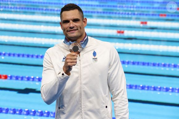Le 2 août 2024, Paris, Ile-De-France, France : FLORENT MANAUDOU de France remporte la médaille de bronze sur l'épreuve individuelle du 50m Nage Libre lors des Jeux Olympiques de Paris2024 à Paris La Defense Arena à Paris, France (Credit Image : © Mickael Chavet/ZUMA Press Wire)