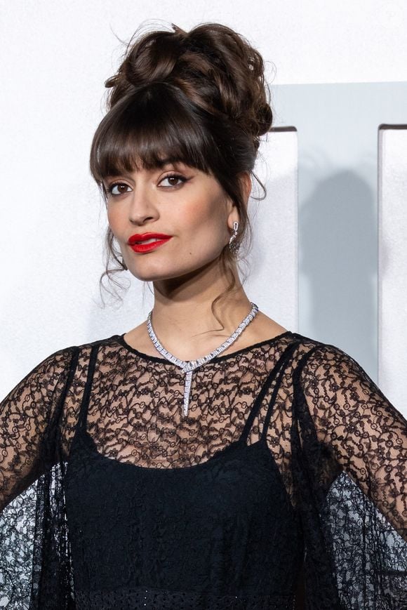 Clara Luciani - Soirée de gala en hommage à Patrick Dupond à l'Opéra de Paris le 21 février 2023. Il a marqué une génération de danseurs. Patrick Dupond, l’enfant terrible de l’Opéra de Paris, sa virtuosité brute sur scène et son caractère rebelle, ont marqué l’histoire récente de la danse. L’ancienne étoile et directeur de la danse est décédé le 5 mars 2021 à l’âge de 61 ans, à l’issue d’un cancer foudroyant. La maison qui l’a fait connaître lui rend un hommage exceptionnel, à travers trois soirées qui donneront à voir plusieurs de ses rôles emblématiques, dansés par les talents de la compagnie d’aujourd’hui. © Olivier Borde/Bestimage