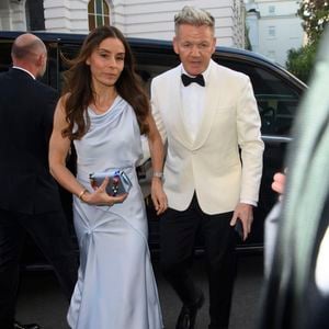 "Brooklyn a en fait informé ses parents il y a quelque temps que lui et sa femme, Nicola, ne viendraient pas mais, bien sûr, David et Victoria espéraient désespérément qu'il changerait d'avis", a déclaré une source au Sun. 

Gordon Ramsay et son épouse Tana Ramsey arrivent au 50ème anniversaire de David Beckham organisé au restaurant Core, à Londres le 3 mai 2025. © GOFF INF / BESTIMAGE