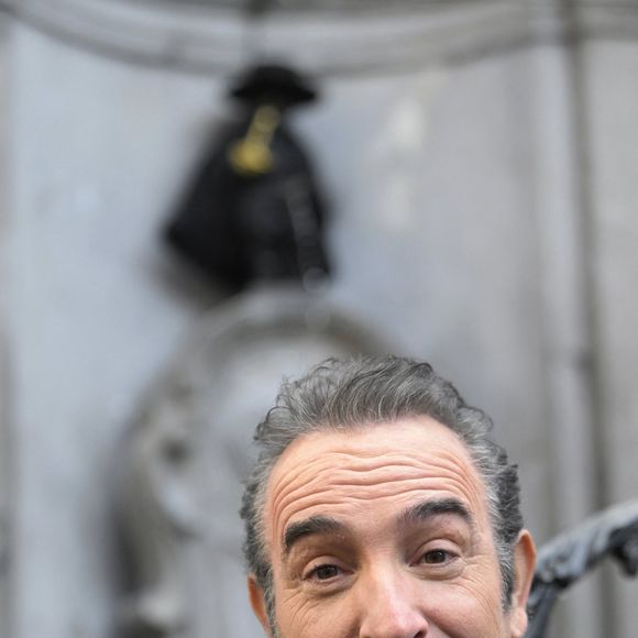 En tant que conseillère municipale à la mairie de L'Isle-Adam, Gaëlle Demars a plusieurs missions : commission Culture, tourisme, Plage, commerce

Jean Dujardin reçoit la Médaille d'Honneur de la Ville de Bruxelles et visite le Manneken-pis habillé d'un costume de Zorro pour l'occasion à Bruxelles, Belgique, le 28 novembre 2024. © Didier Lebrun/PhotoNews/Bestimage