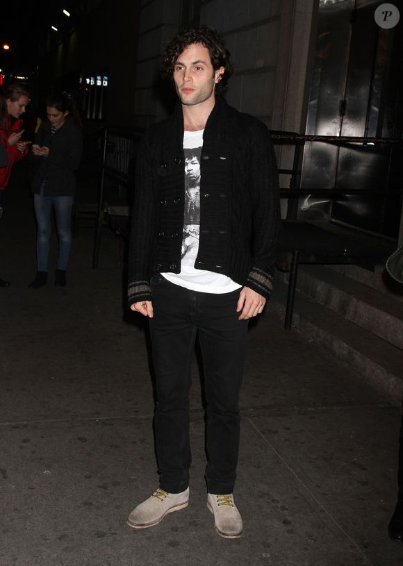Penn Badgley – personnes arrivant au défilé Rock & Republic de Kohl's au Hammerstein Ballroom, à New York, le 10 février 2012.
