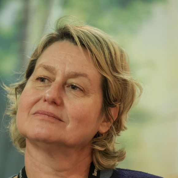 Luana Belmondo lors des Journées du livre et du vin à Saumur (Maine et Loire) le 6 avril 2025. © Laeticia Notariani/Bestimage
