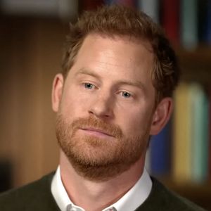 Le prince Harry va bientôt se rendre à Londres

Le prince Harry admet qu'il était "probablement sectaire" avant qu'il ne rencontre sa future femme Meghan MarkleDans un nouveau clip de son interview avec la personnalité de la télévision américaine Anderson Cooper.
Crédit : JLPPA / Bestimage