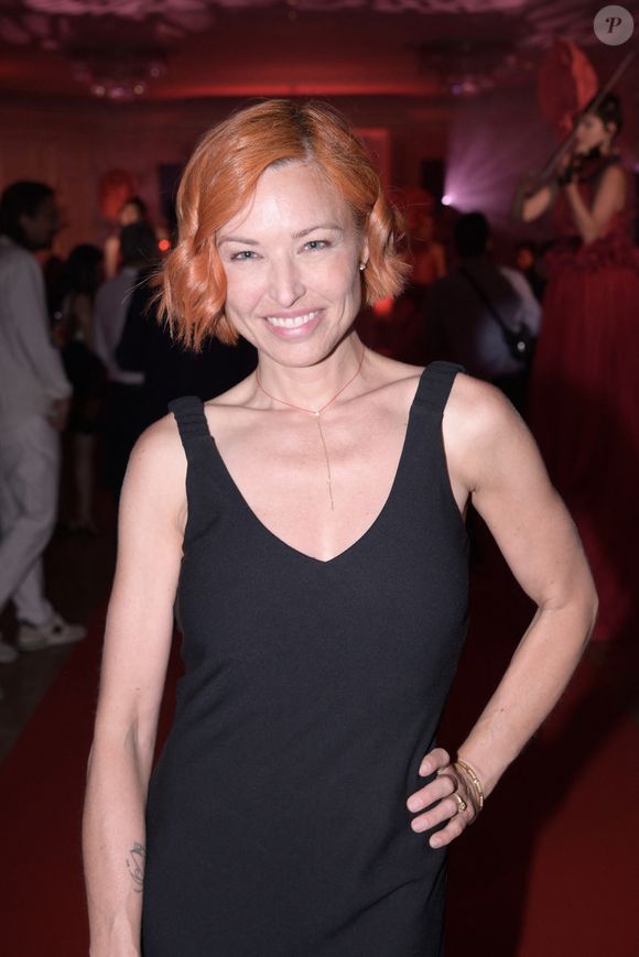 La chanteuse Natasha St-Pier a participé à cette célébration mêlant élégance et convivialité. 

Exclusif - Natasha St-Pier - Soirée des 20 ans des bijoux Haute Couture "Redline" à l'hôtel Ritz le 25 juin 2025. © Rachid Bellak/Bestimage