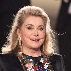 Qui a alors décidé d'en faire un hôtel de luxe

Catherine Deneuve assiste à l'avant-première de Marcello Mio dans le cadre du 77e Festival international du film de Cannes à Cannes, France, le 20 mai 2024. Photo par Aurore Marechal/ABACAPRESS.COM
