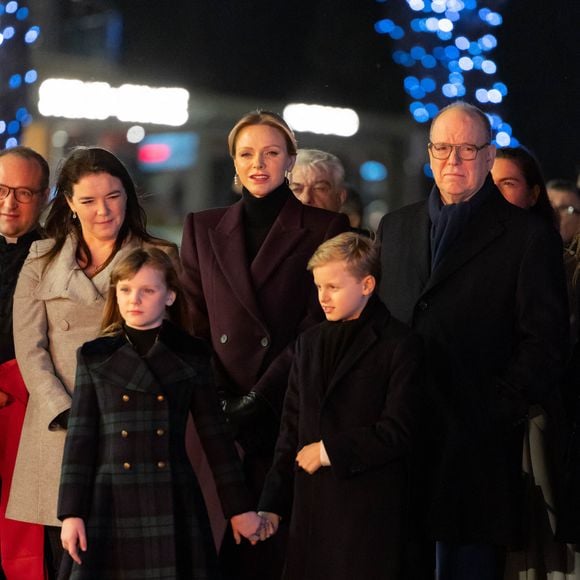 Mélanie-Antoinette de Massy, Le prince Albert II de Monaco, La princesse Charlène de Monaco, La princesse Gabriella de Monaco, comtesse de Carladès, Le prince Jacques de Monaco, marquis des Baux - La famille princière de Monaco lors de l'embrasement de la barque dans le cadre des célébrations de la Sainte-Dévote, Sainte Patronne de Monaco le 26 janvier 2024.

© Olivier Huitel / Pool Monaco / Bestimage