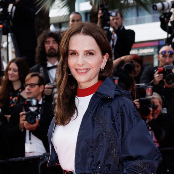 Juliette Binoche - Montée des marches de la cérémonie de clôture du 78ème Festival International du Film de Cannes, au Palais des Festivals à Cannes. Le 24 mai 2025
© Jacovides-Moreau / Bestimage