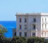 Le styliste avait loué la villa en 1986 à la Société des bains de mer, qui avait accepté qu'il y engage 15 millions de francs de travaux.

Villa La Vigie - 115ème édition du tournoi de tennis Rolex Monte-Carlo Masters à Monaco, le 11 avril 2022. Chryslene Caillaud / Panoramic / Bestimage