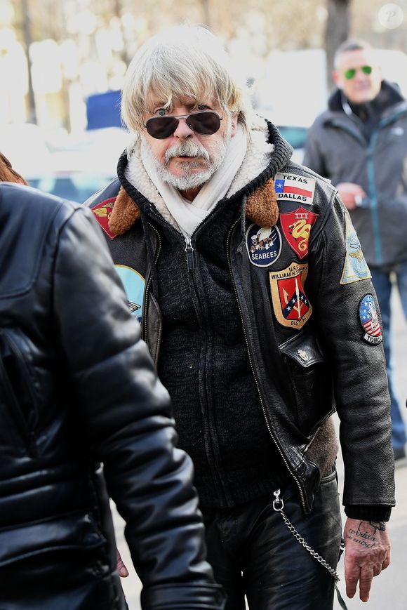 Renaud Sechan, Lola Sechan et Romane Serda lors des obsèques de Thierry Sechan au cimetière Montparnasse le 16 janvier 2019 a Paris, France. Photo by ABACAPRESS.COM