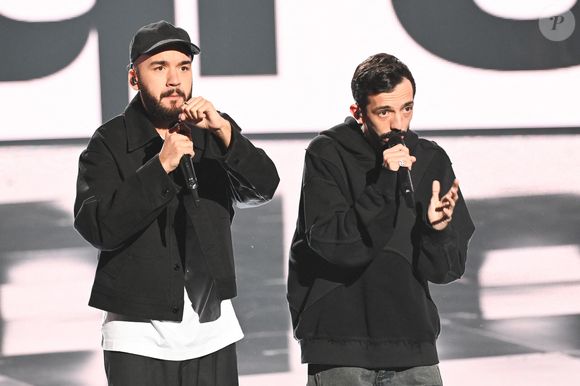 Bigflo et Oli lors de la 38ème cérémonie des Victoires de la musique à la Seine musicale de Boulogne-Billancourt, France, le 10 février 2023. © Coadic Guirec/Bestimage
