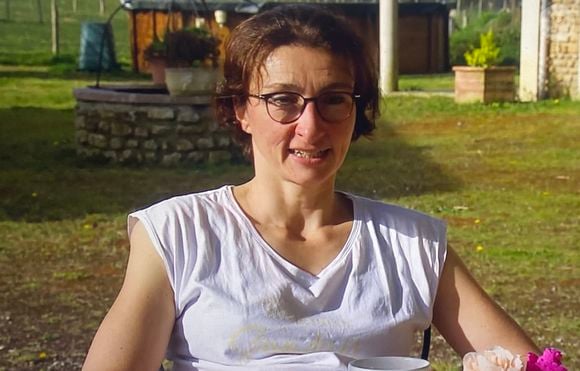 Grâce à son métier inédit dans L'amour est dans le pré, Géraldine fait  vivre un moment improbable à ses prétendants (SPOILER) : Le diaporama -  Purepeople