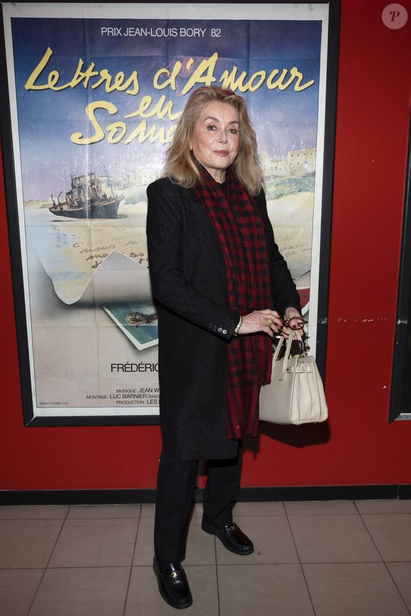 Exclusif - Catherine Deneuve - Soirée hommage pour le premier anniversaire de la mort de Frédéric Mitterrand en présence de Catherine Deneuve au cinéma du Panthéon à Paris le 24 mars 2025. © Cyril Moreau/Bestimage