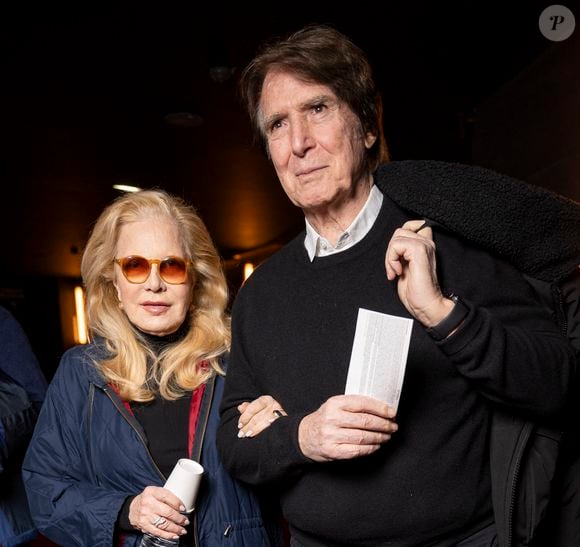 Exclusif - Sylvie Vartan et son mari Tony Scotti - Hélène (Hélène Rolles) en concert exceptionnel au Théâtre Marigny à Paris pour 2 soirs. Paris le 7 mars 2025. © Pierre Perusseau / Tiziano da Silva / Bestimage No web pour Belgique et Suisse