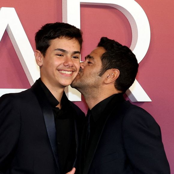 Jour de fête chez les Debbouze.

Jamel Debbouze et son fils Léon lors de la 49ème édition de la cérémonie des César à l’Olympia à Paris.

© Dominique Jacovides / Olivier Borde / Bestimage